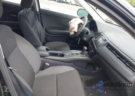 2021 Honda Hr-V Awd Lx from USA, damaged, VIN 3CZRU6H37MM739568